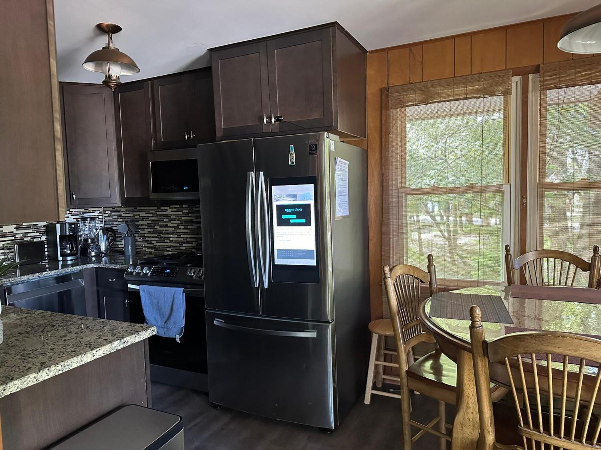 Holiday home Peaceful Pocono Lakefront, Beach, Pools, Firepit, Pets *
