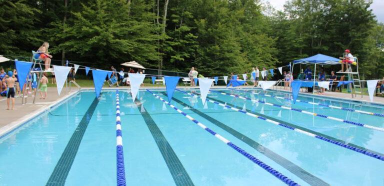 Peaceful Pocono Lakefront, Beach, Pools, Firepit, Pets * Arrowhead Lake